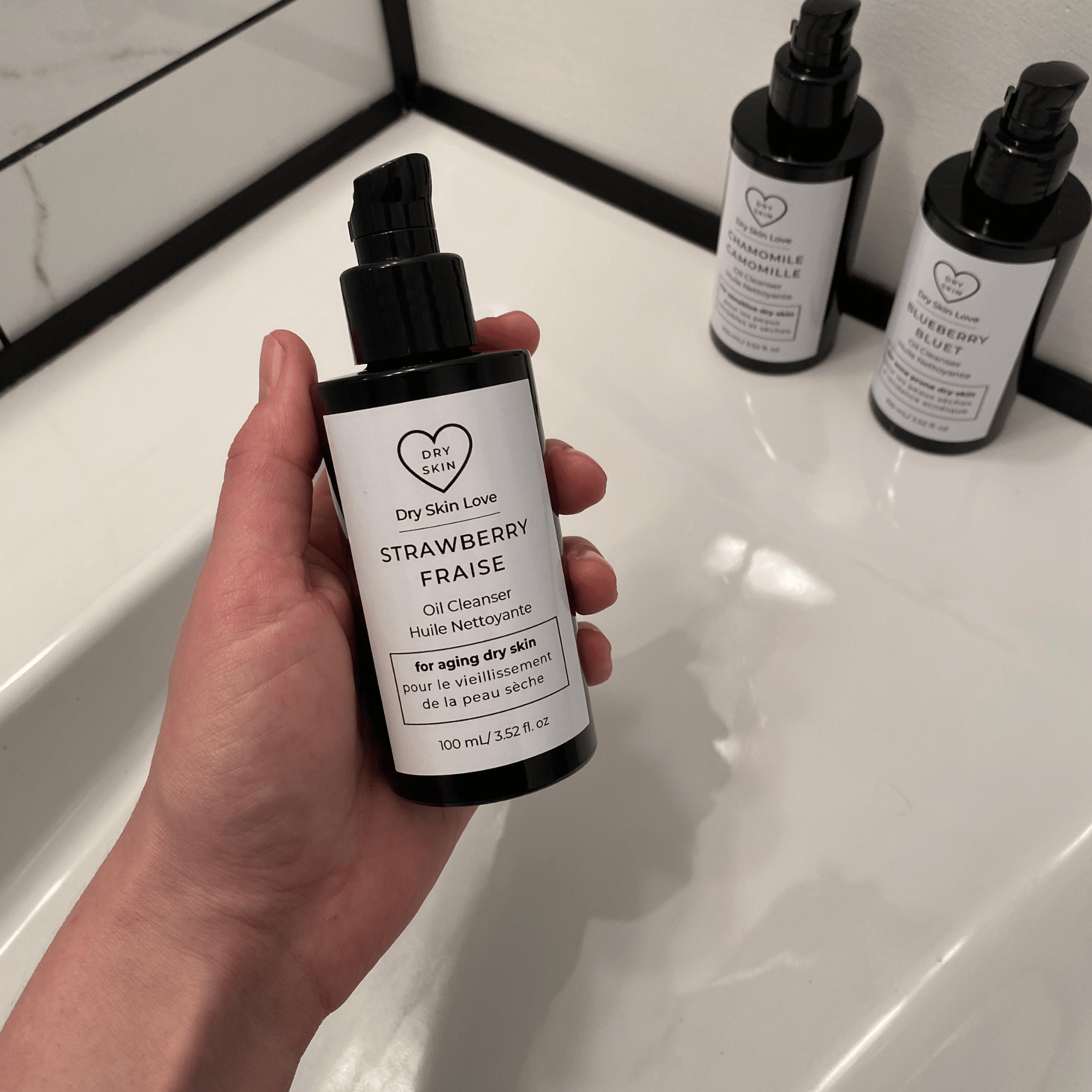 best cleanser for dry mature skin - Dry Skin Love Strawberry Oil Cleanser for Aging Dry Skin